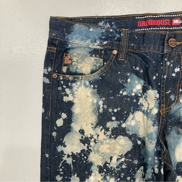 Men's Blue and White Jeans - Picture 7 of 16